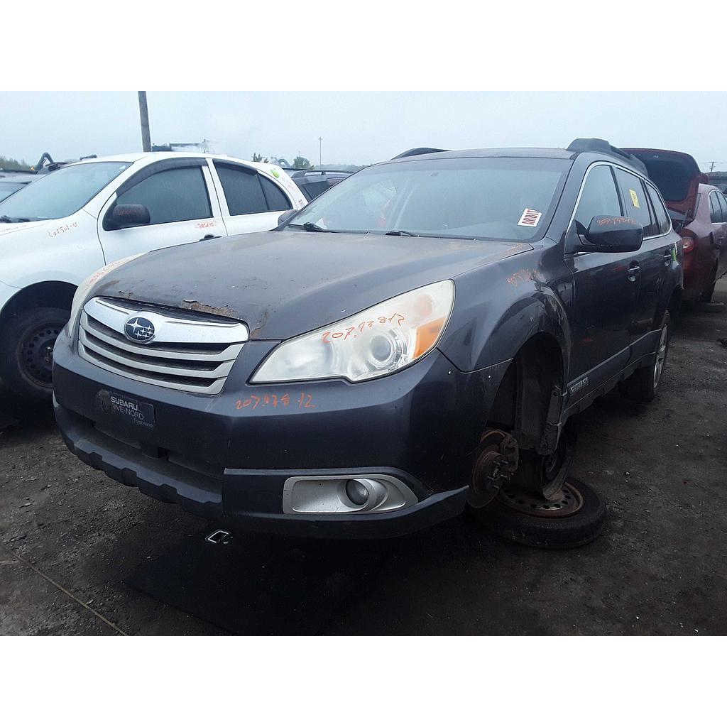 SUBARU OUTBACK 2012