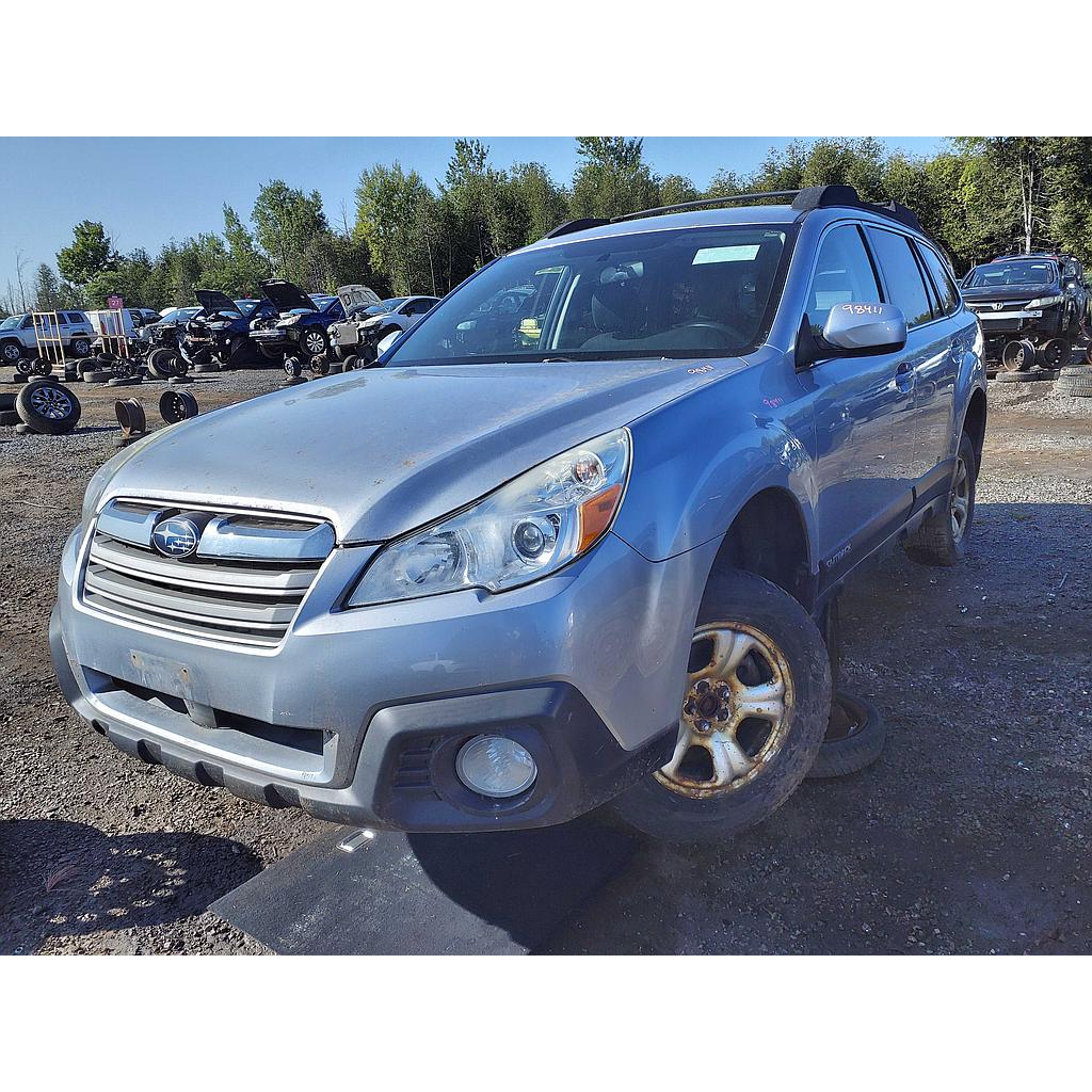 SUBARU OUTBACK 2013
