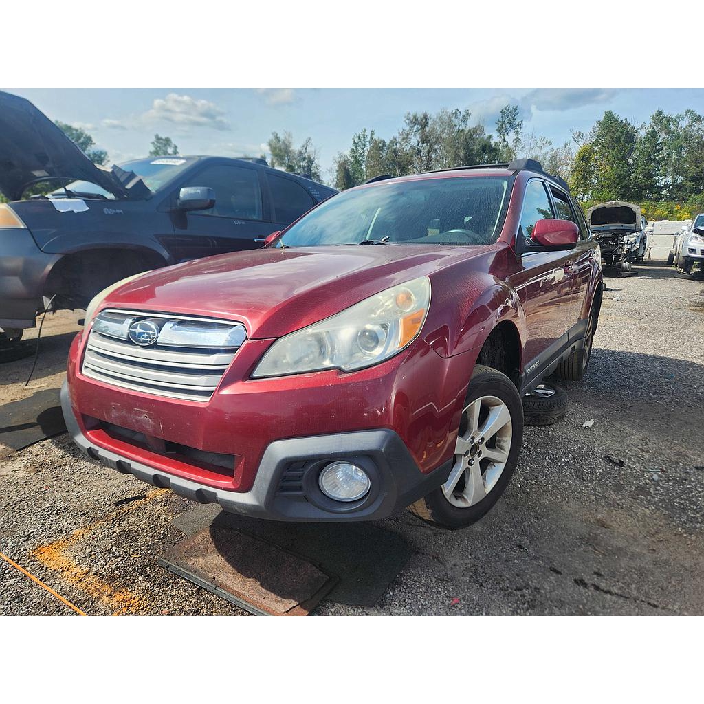 SUBARU OUTBACK 2013