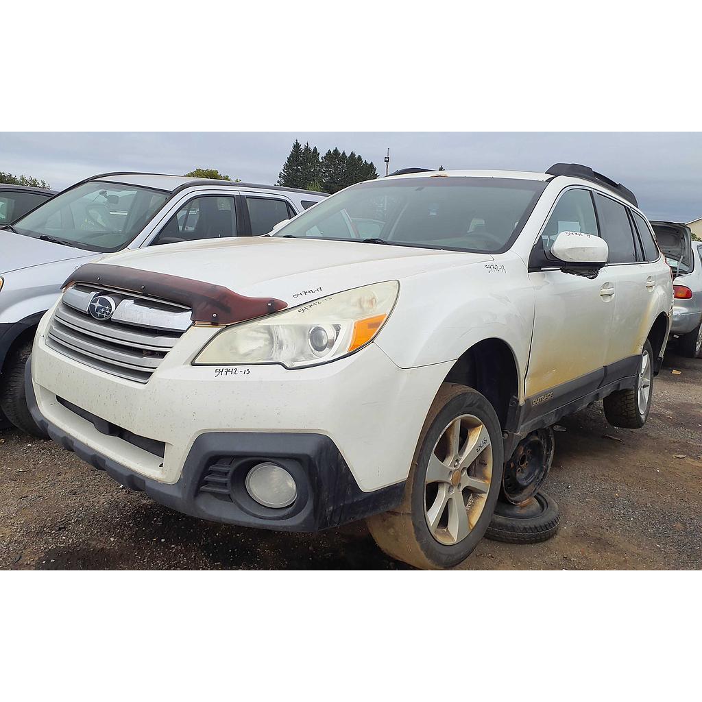 SUBARU OUTBACK 2013