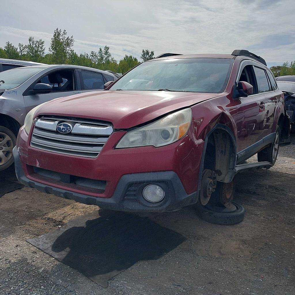 SUBARU OUTBACK 2013