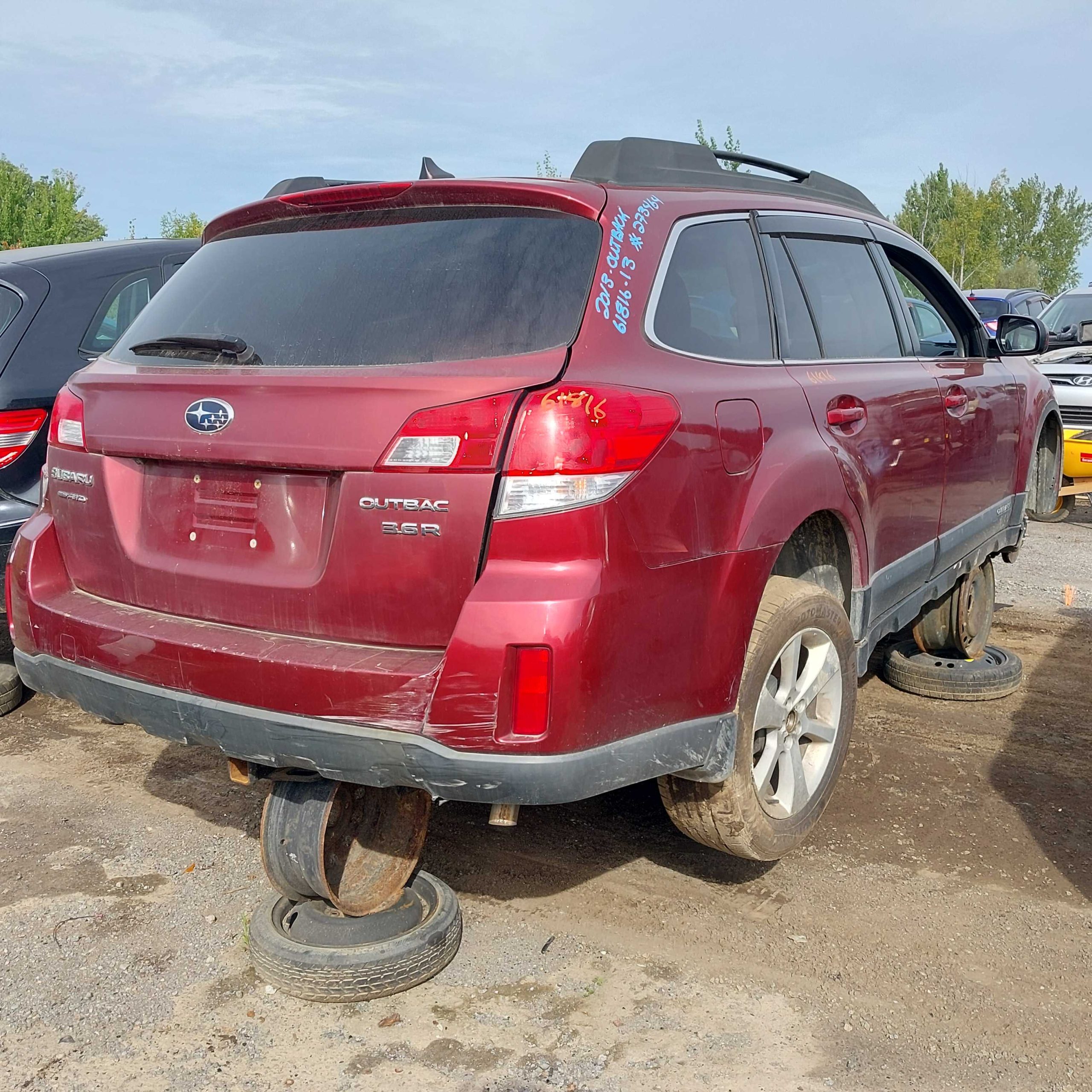 SUBARU OUTBACK 2013