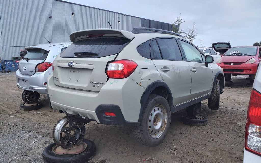 SUBARU XV CROSSTREK 2015