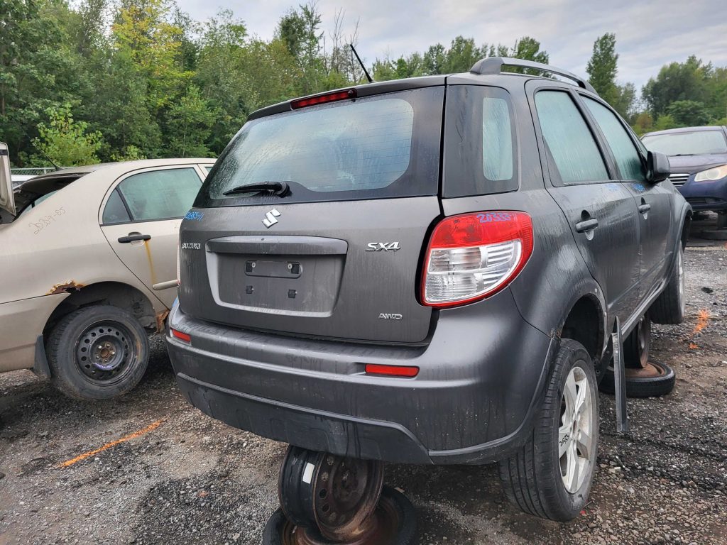 SUZUKI SX4 2011