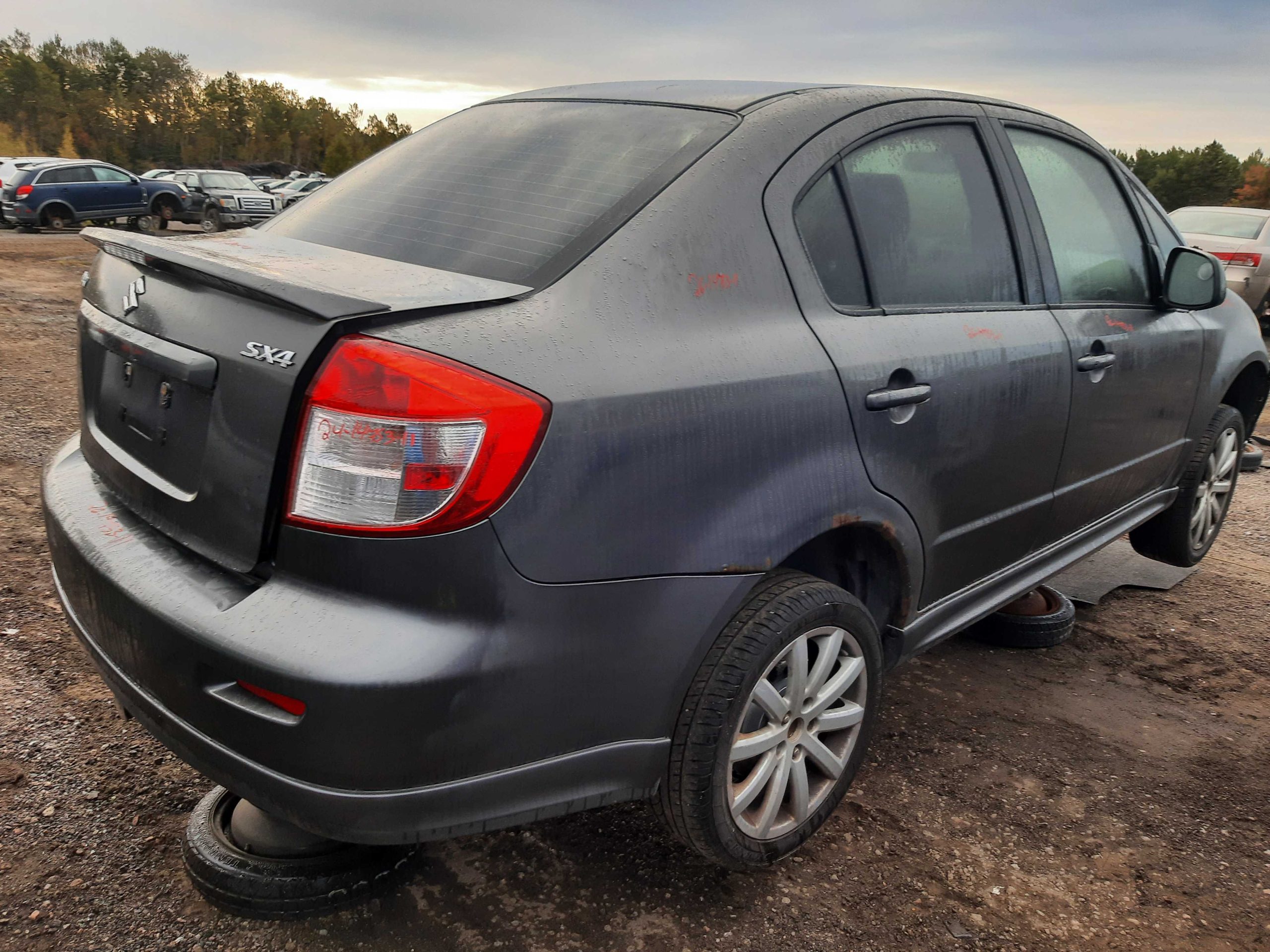 SUZUKI SX4 2011