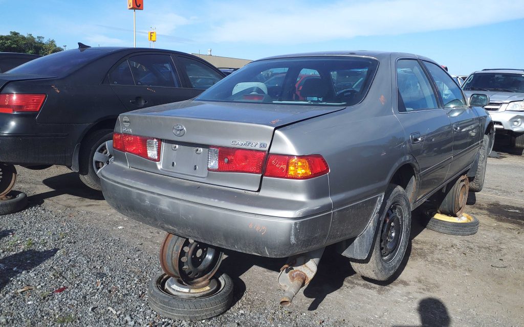 TOYOTA CAMRY 2000