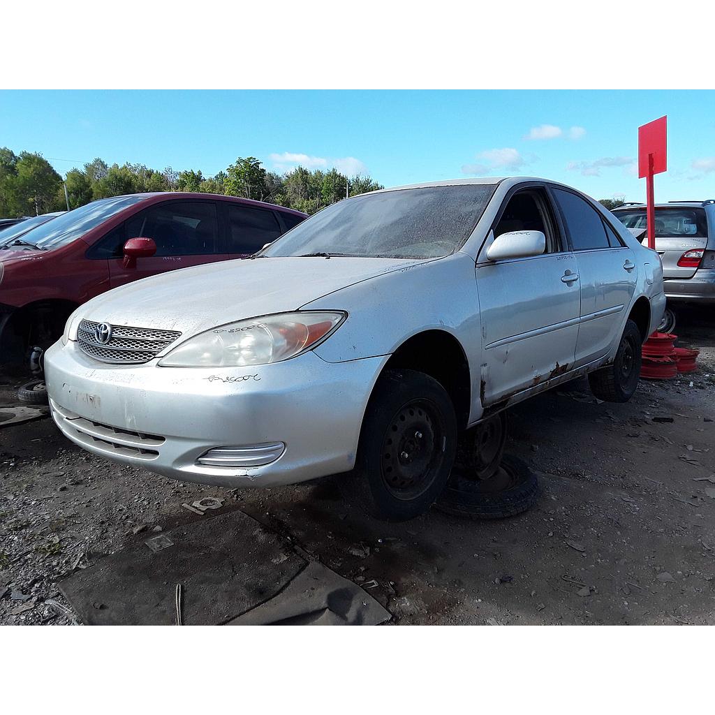 TOYOTA CAMRY 2002