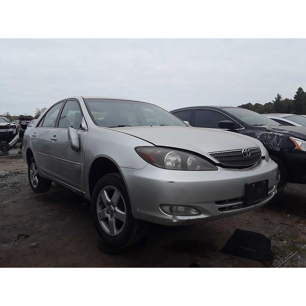 TOYOTA CAMRY 2002