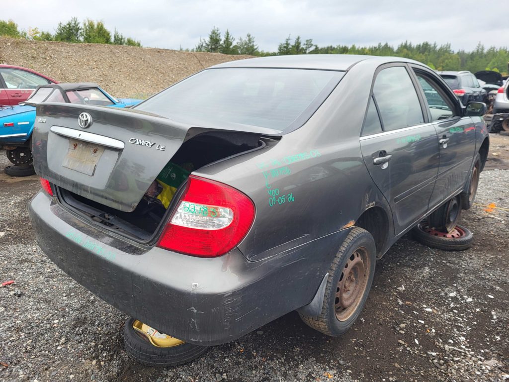 TOYOTA CAMRY 2003