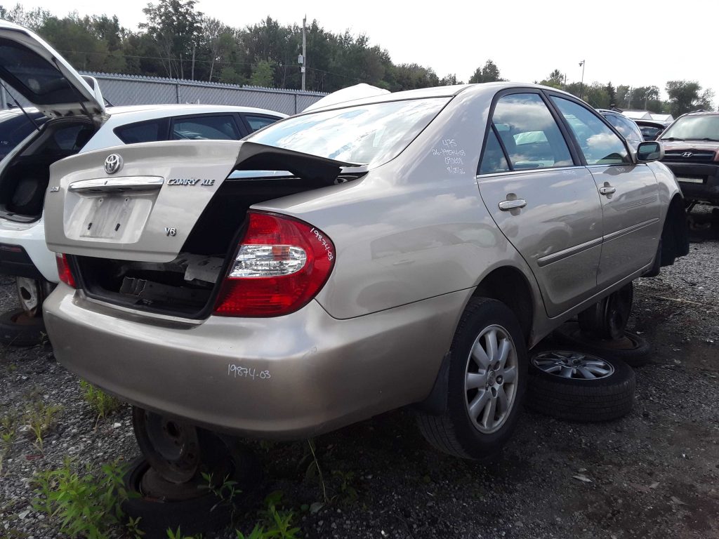 TOYOTA CAMRY 2003