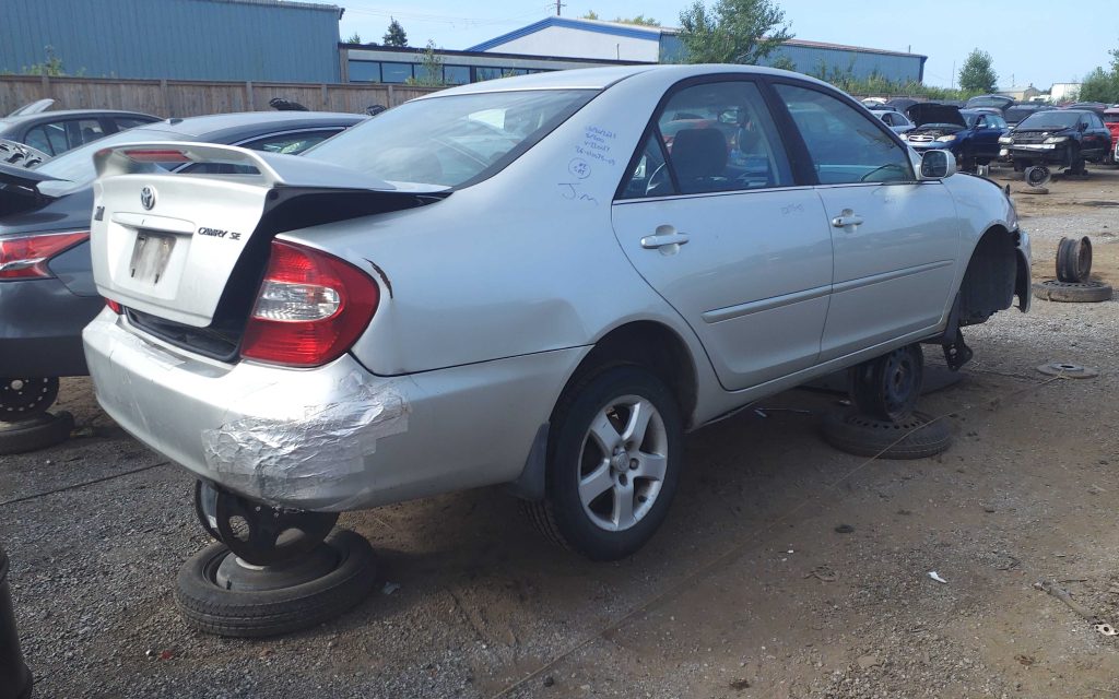 TOYOTA CAMRY 2003