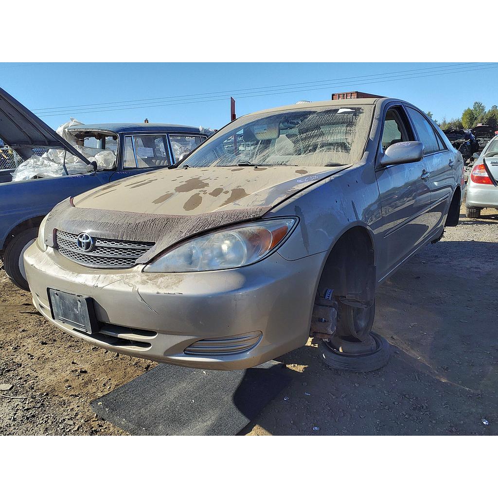 TOYOTA CAMRY 2004