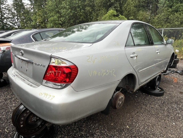 TOYOTA CAMRY 2005