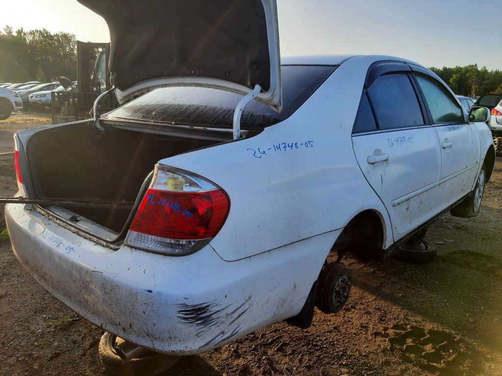 TOYOTA CAMRY 2005