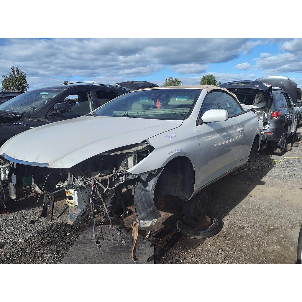 TOYOTA SOLARA 2005