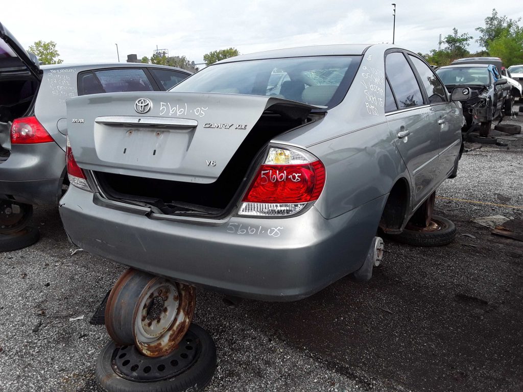TOYOTA CAMRY 2005