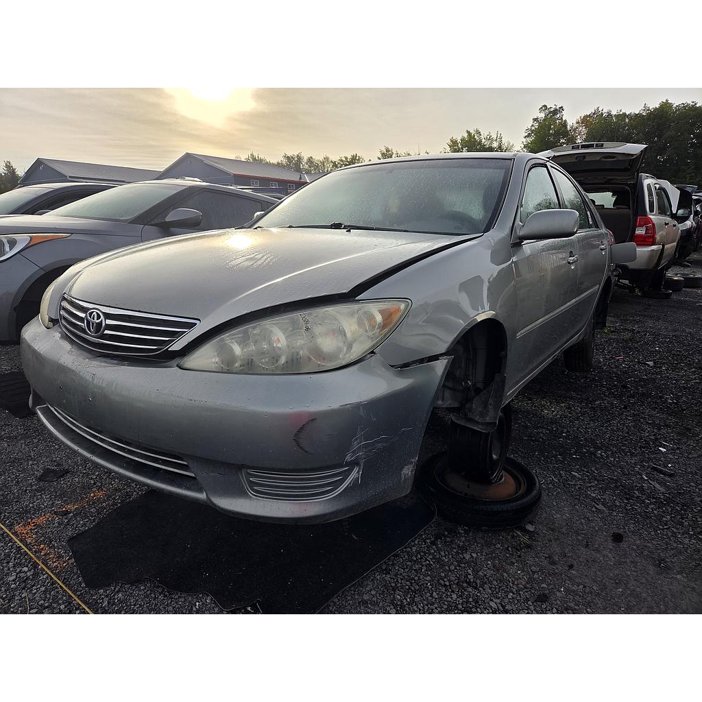 TOYOTA CAMRY 2006