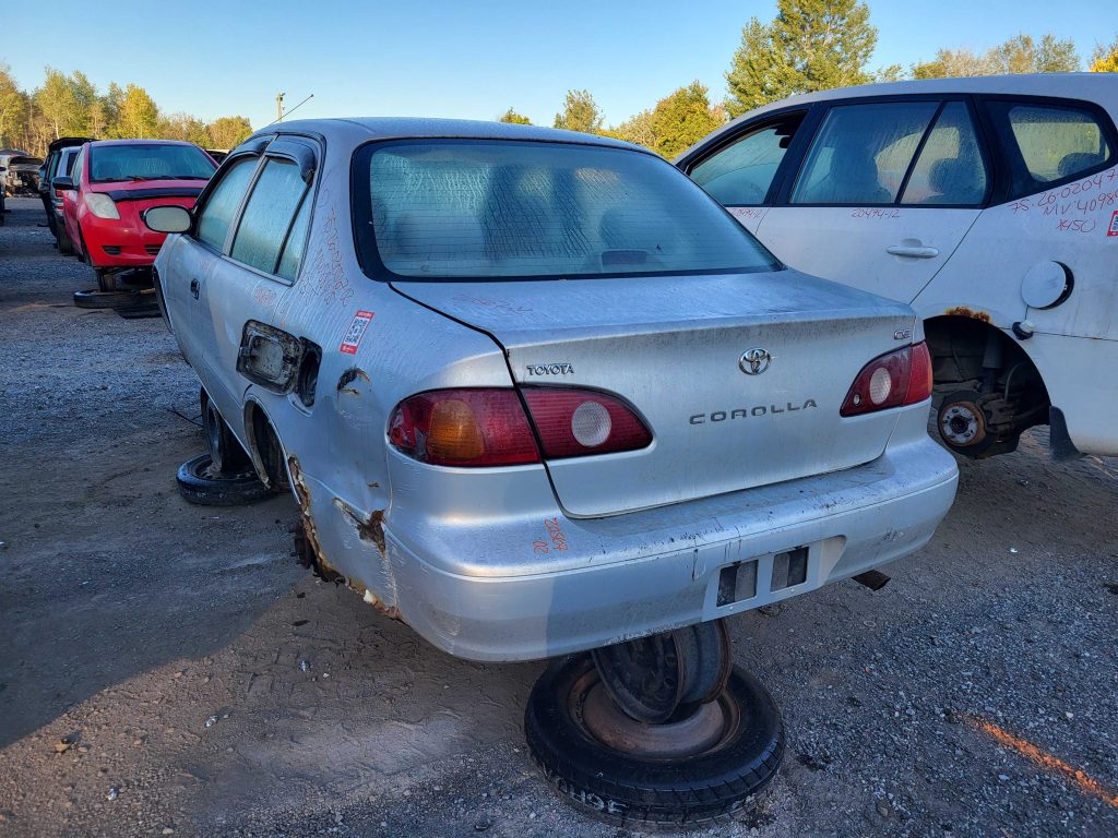 TOYOTA COROLLA 2002