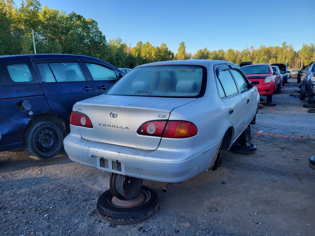 TOYOTA COROLLA 2002