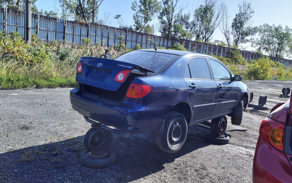 TOYOTA COROLLA 2003