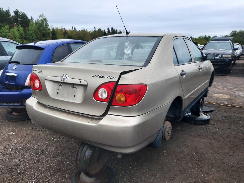 TOYOTA COROLLA 2004