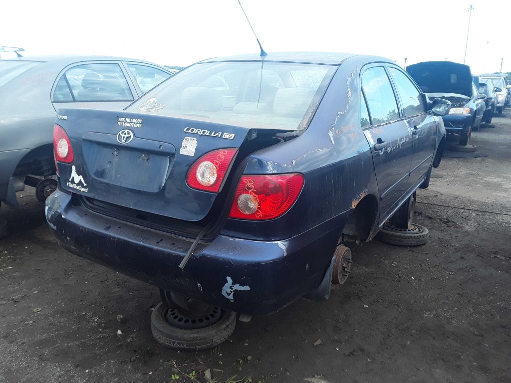 TOYOTA COROLLA 2005