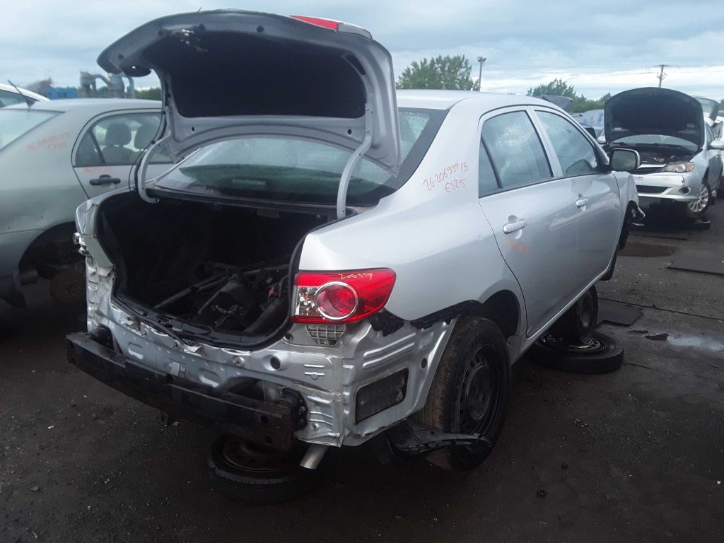 TOYOTA COROLLA 2013