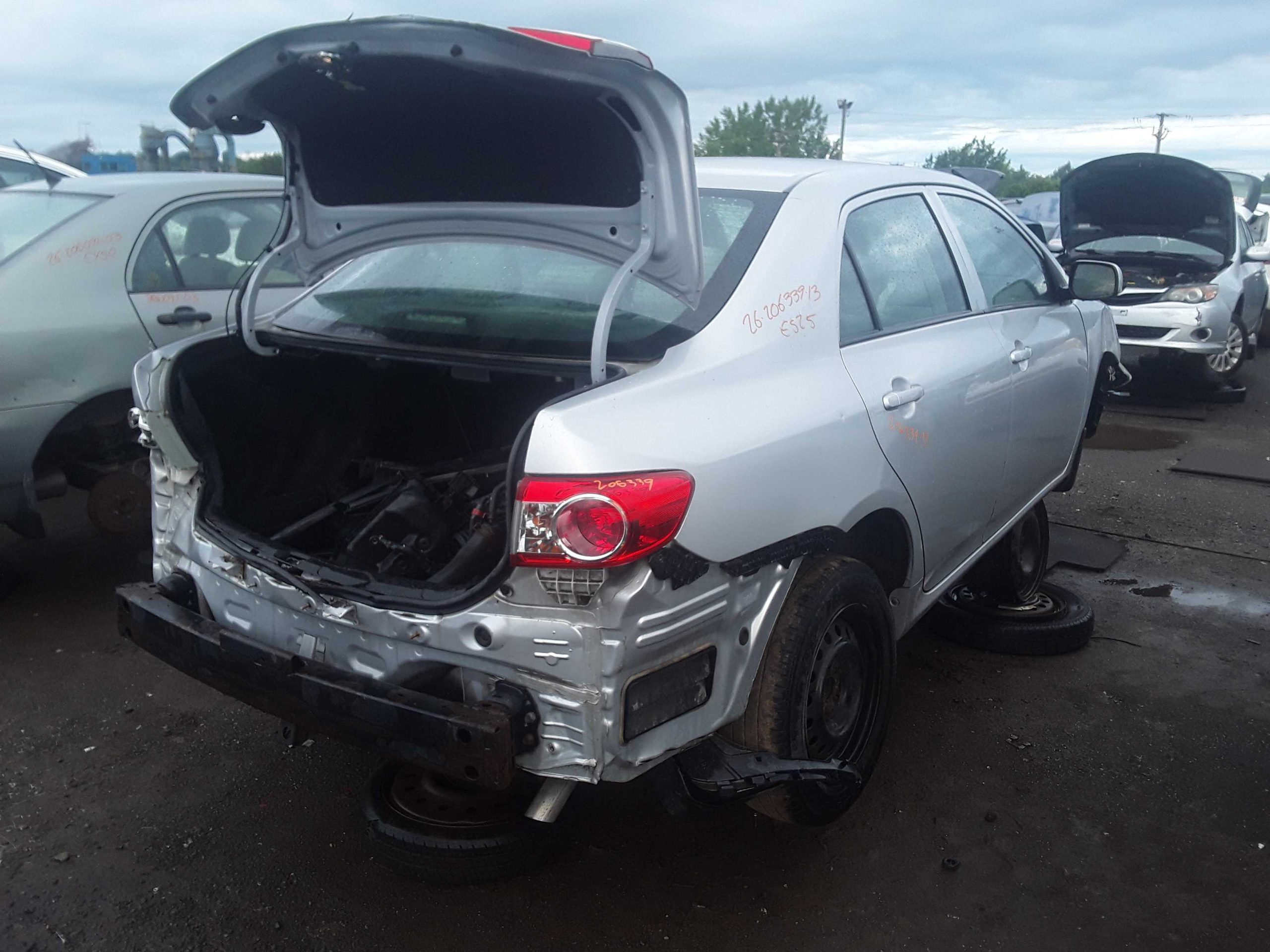 TOYOTA COROLLA 2013