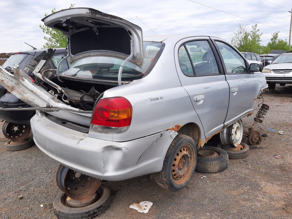 TOYOTA ECHO 2003