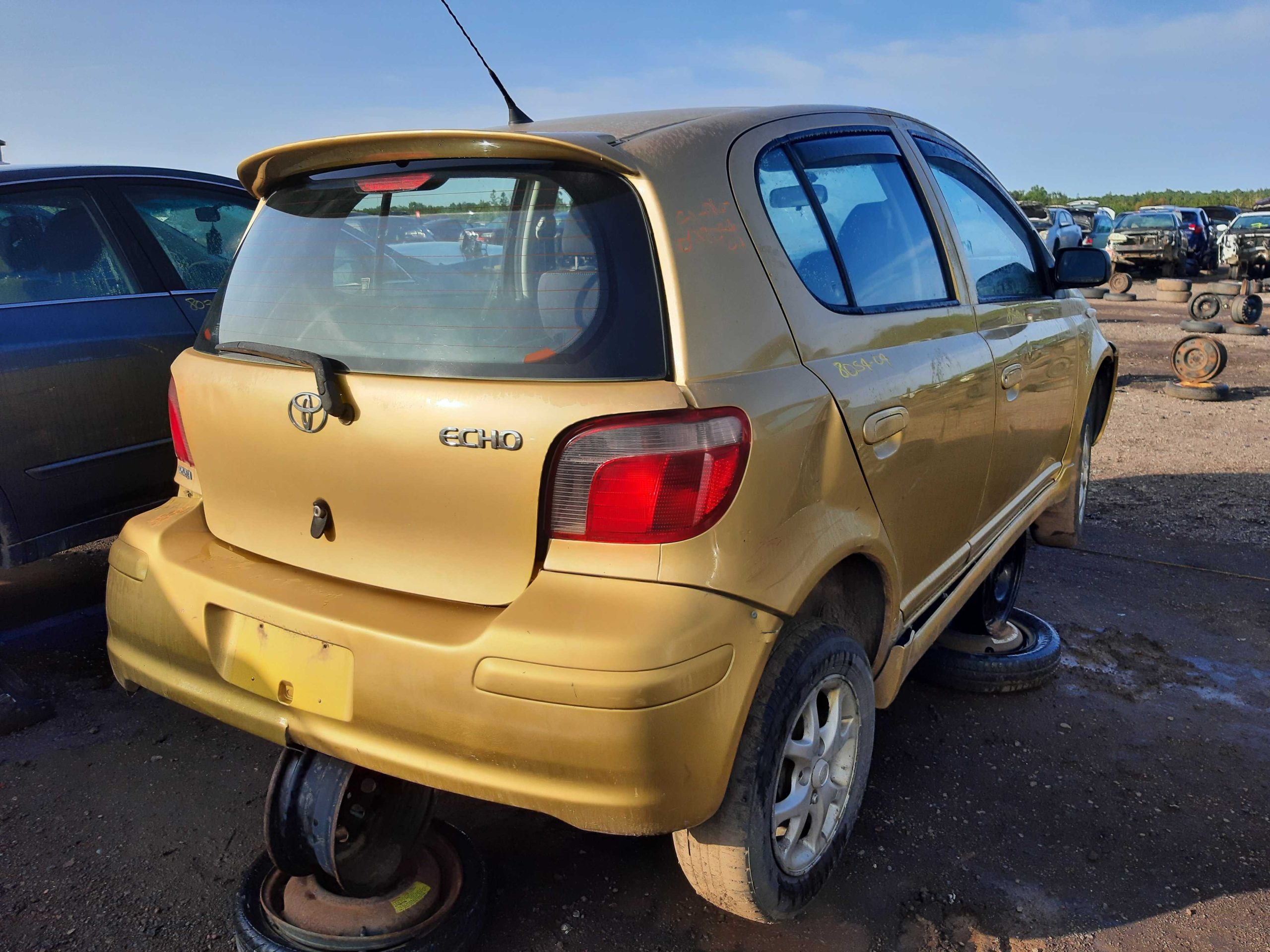 TOYOTA ECHO 2004