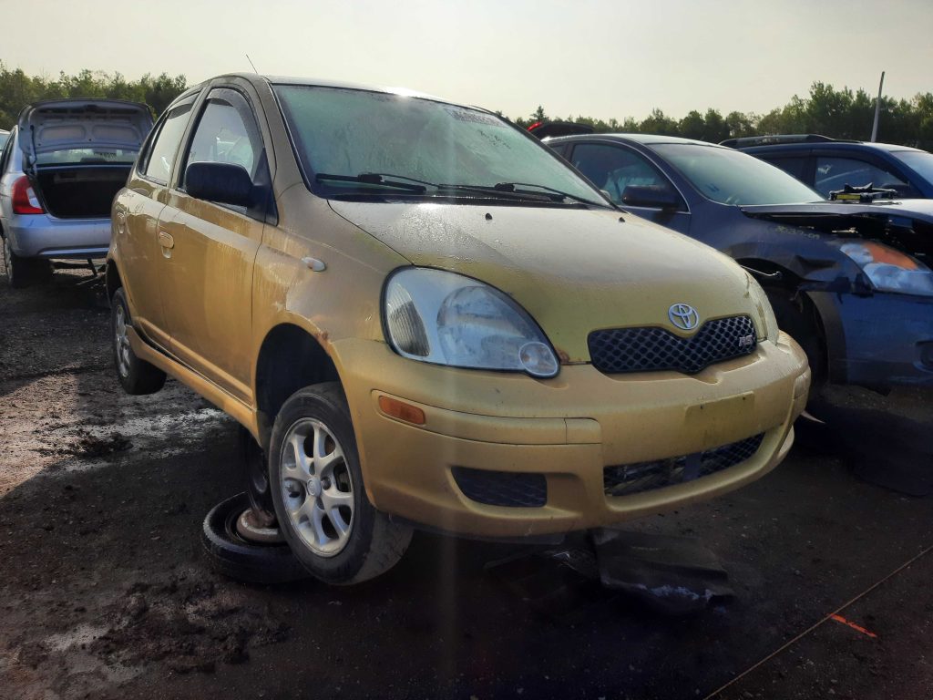 TOYOTA ECHO 2004