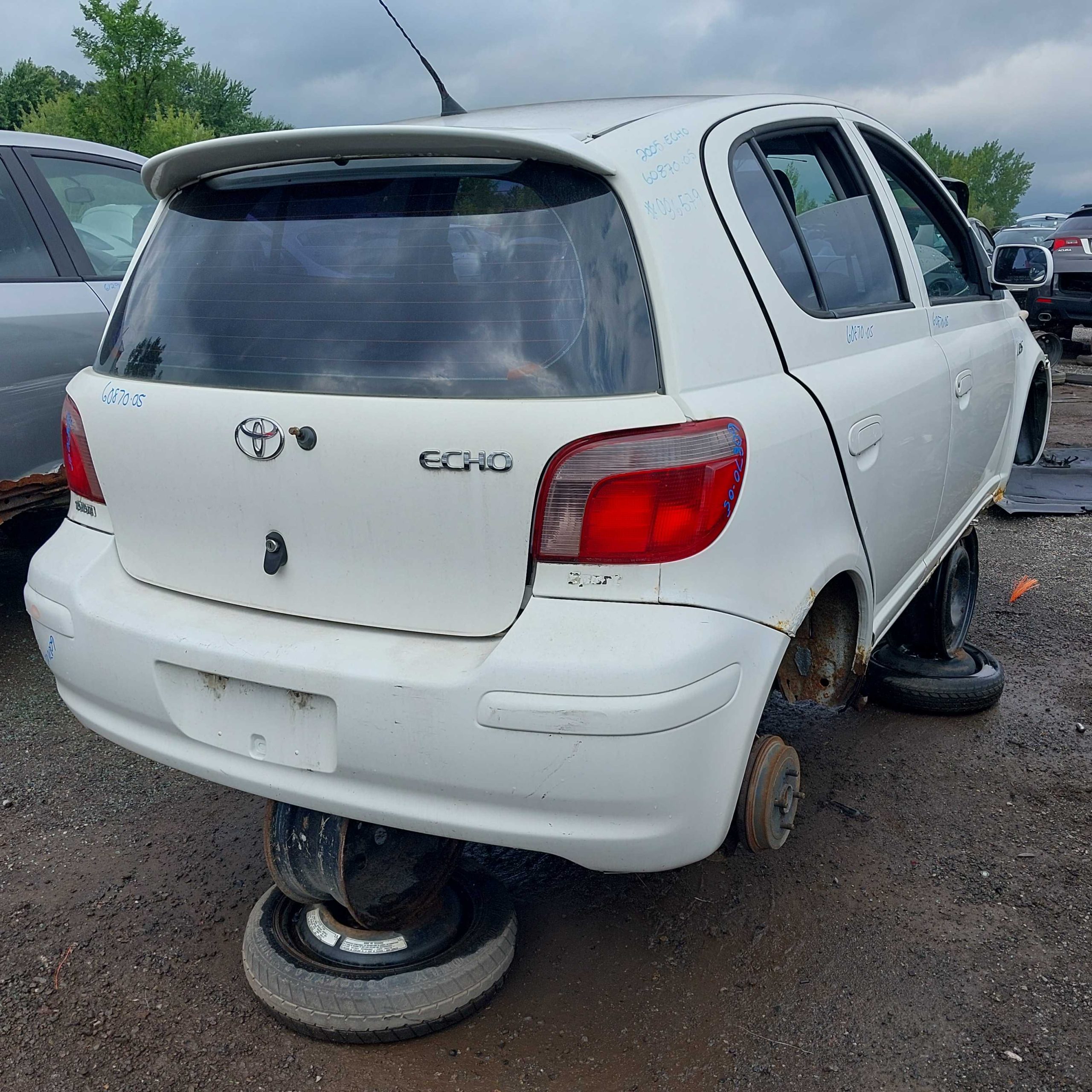 TOYOTA ECHO 2005
