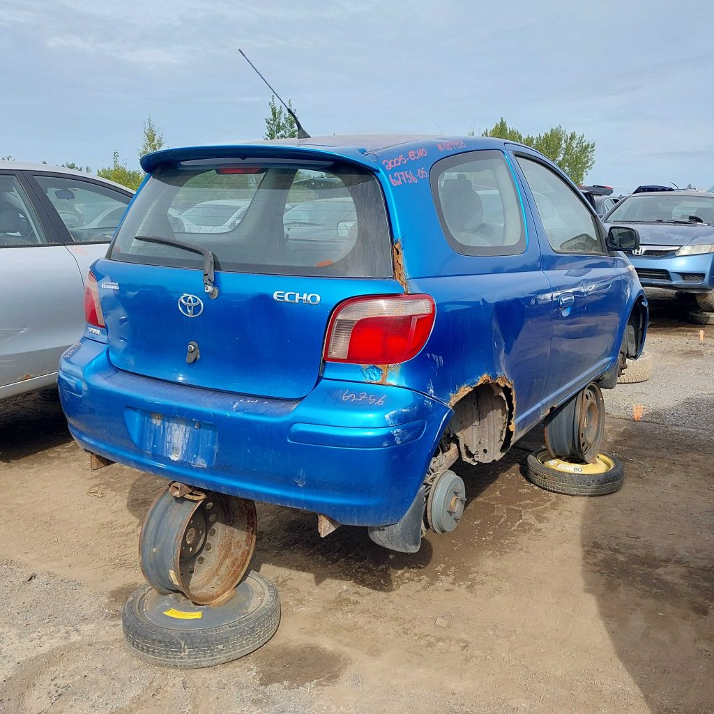 TOYOTA ECHO 2005