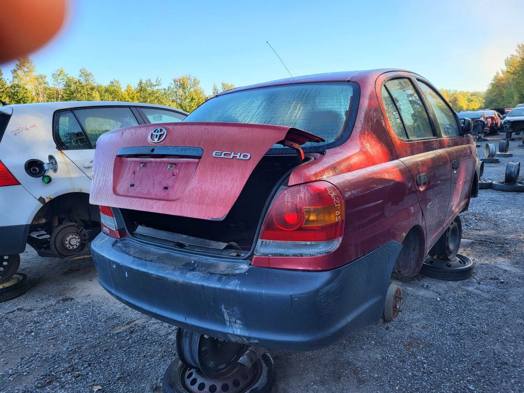 TOYOTA ECHO 2005