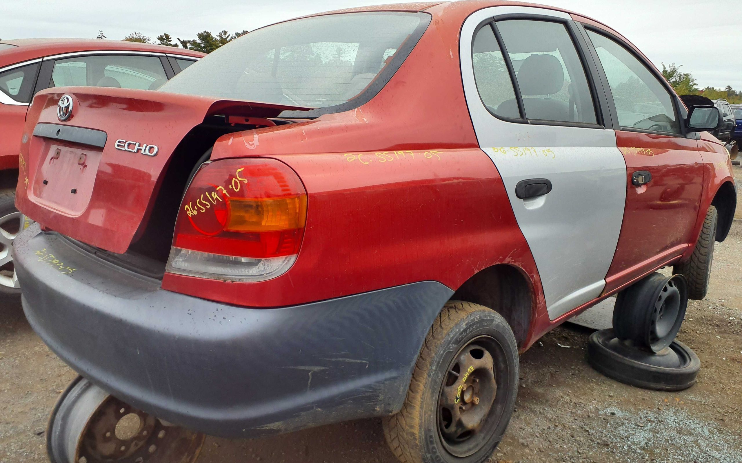 TOYOTA ECHO 2005