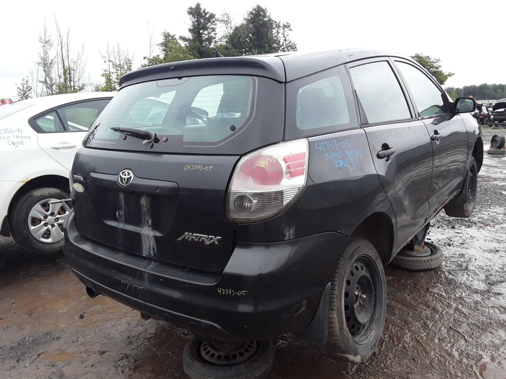 TOYOTA MATRIX 2005