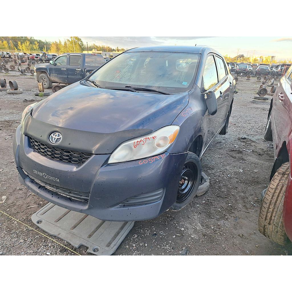 TOYOTA MATRIX 2010