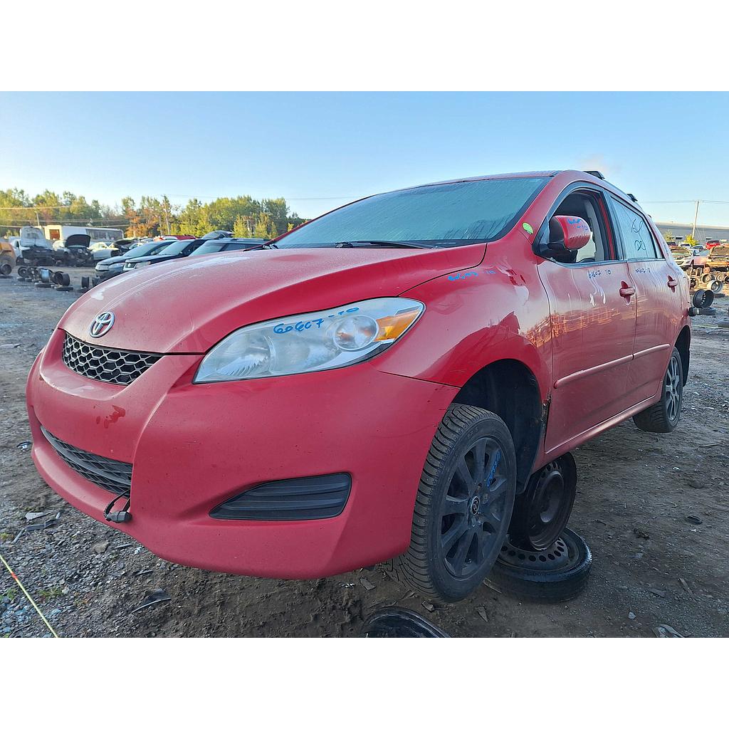 TOYOTA MATRIX 2010