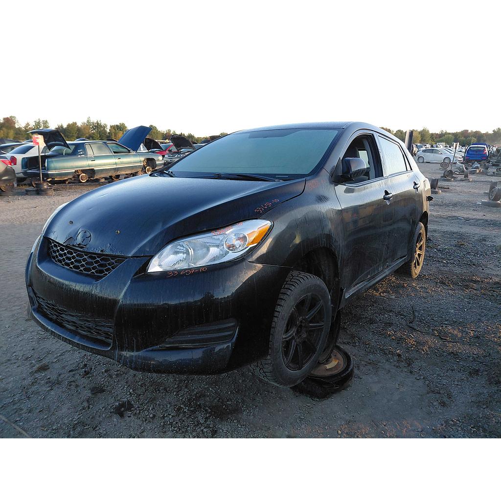 TOYOTA MATRIX 2010