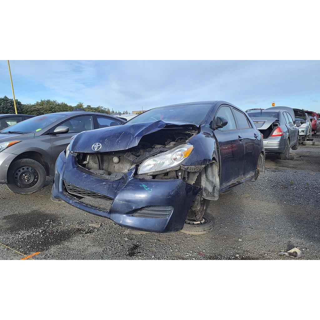 TOYOTA MATRIX 2013