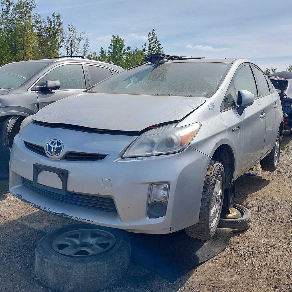 TOYOTA PRIUS 2010