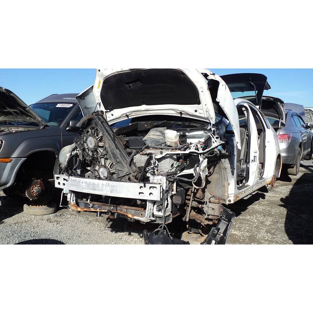 TOYOTA PRIUS 2012