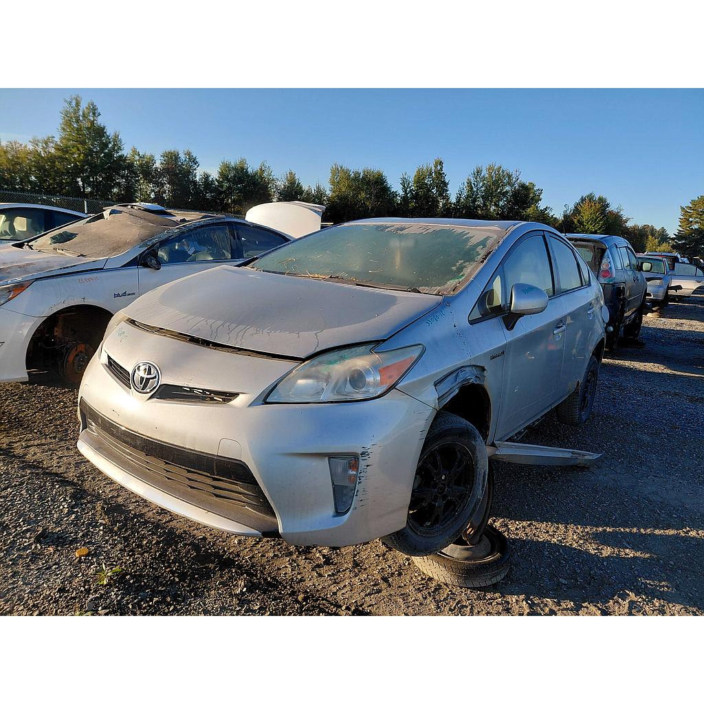 TOYOTA PRIUS 2012