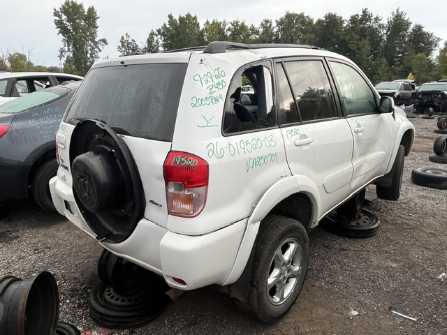 TOYOTA RAV4 2003