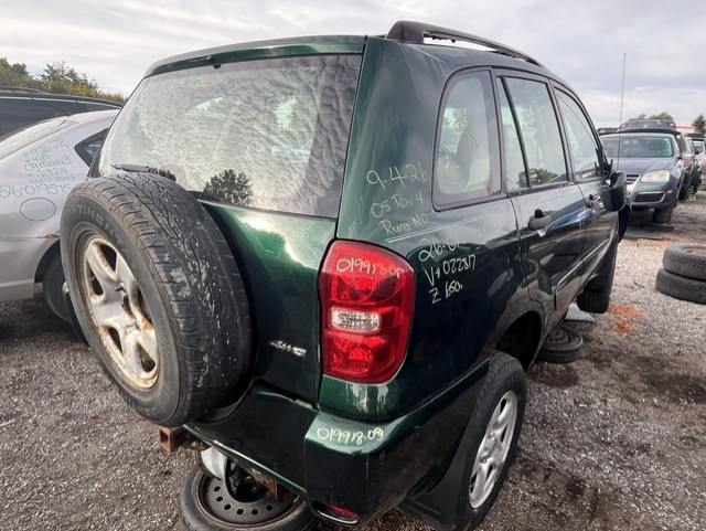 TOYOTA RAV4 2005
