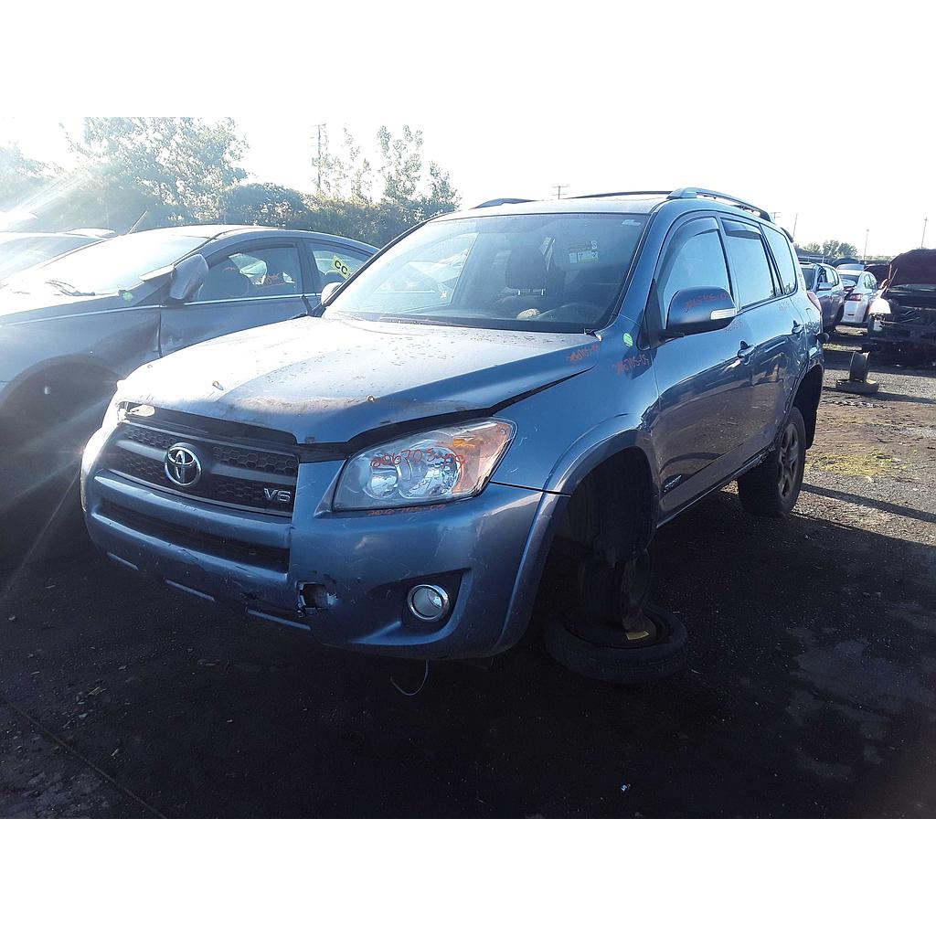 TOYOTA RAV4 2009