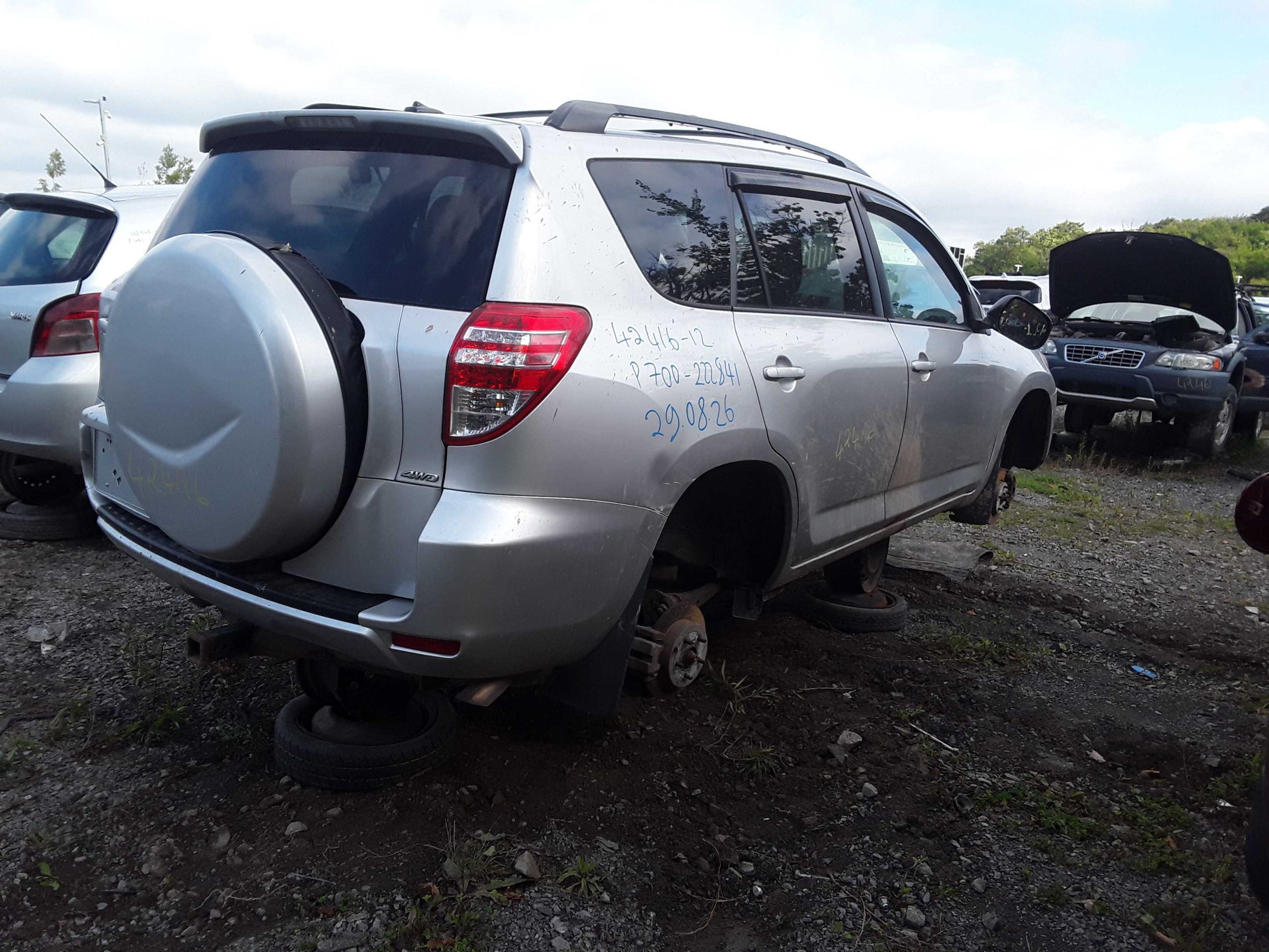 TOYOTA RAV4 2012