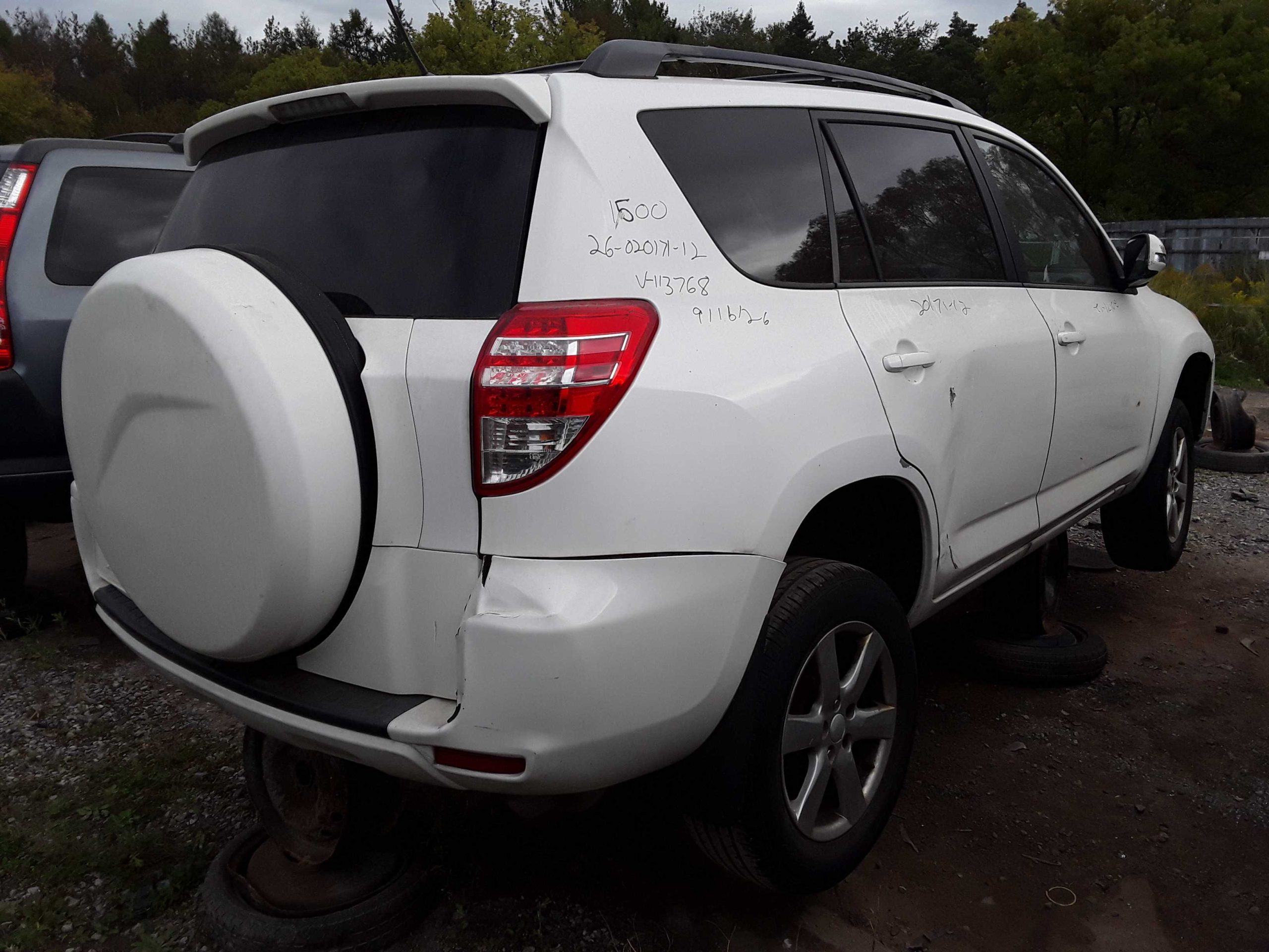 TOYOTA RAV4 2012