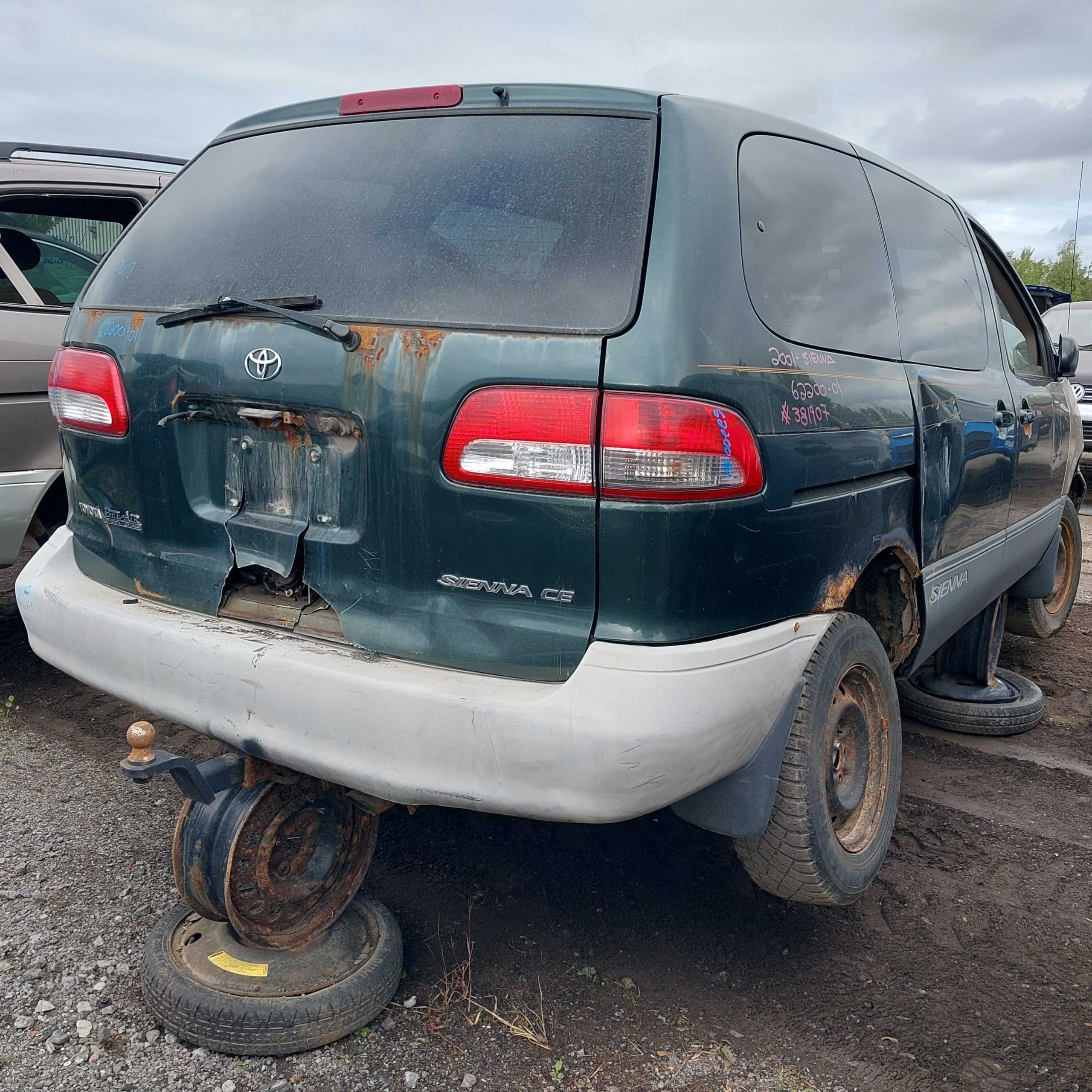 TOYOTA SIENNA 2001