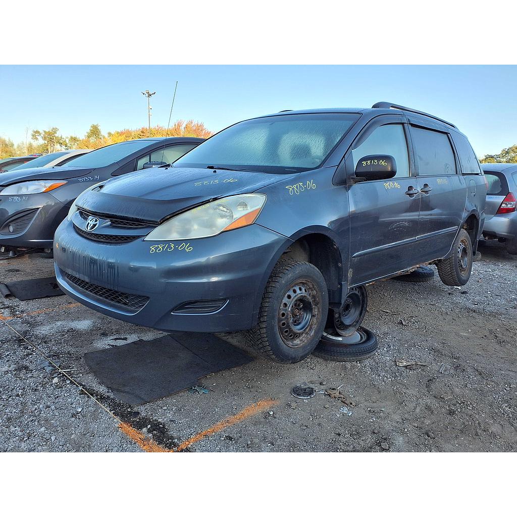 TOYOTA SIENNA 2006
